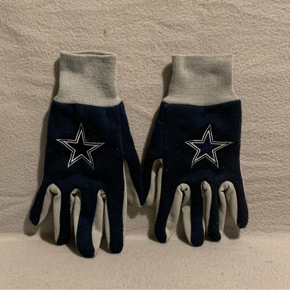 Dallas Cowboys Utility Gloves Dark Blue and Gray Size Fits Most Team Logo